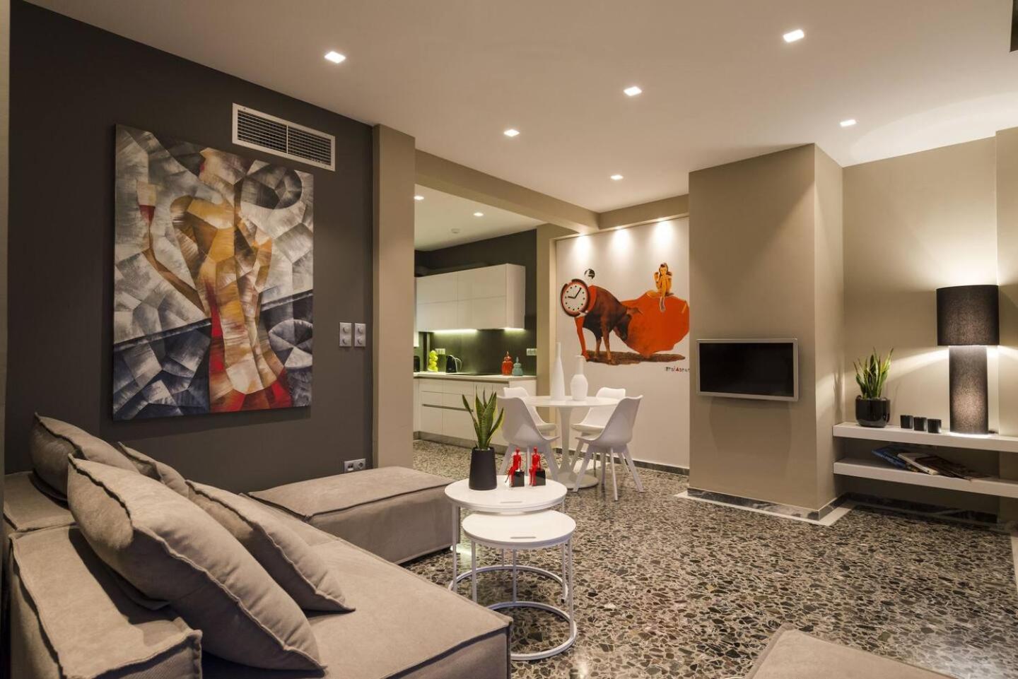 Ma Maison Nο 1, Penthouse, Acropolis And Lycabettus View, Ultra High Speed Internet 300 Mbps, 15' To Acropolis By Metro, 1' From Metro Station Афины Экстерьер фото